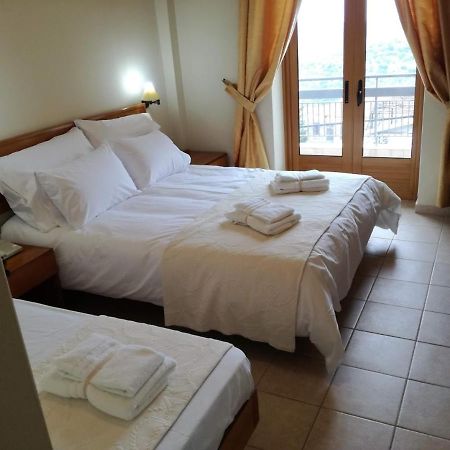 Parnon Hotel Ájosz Pétrosz Kültér fotó