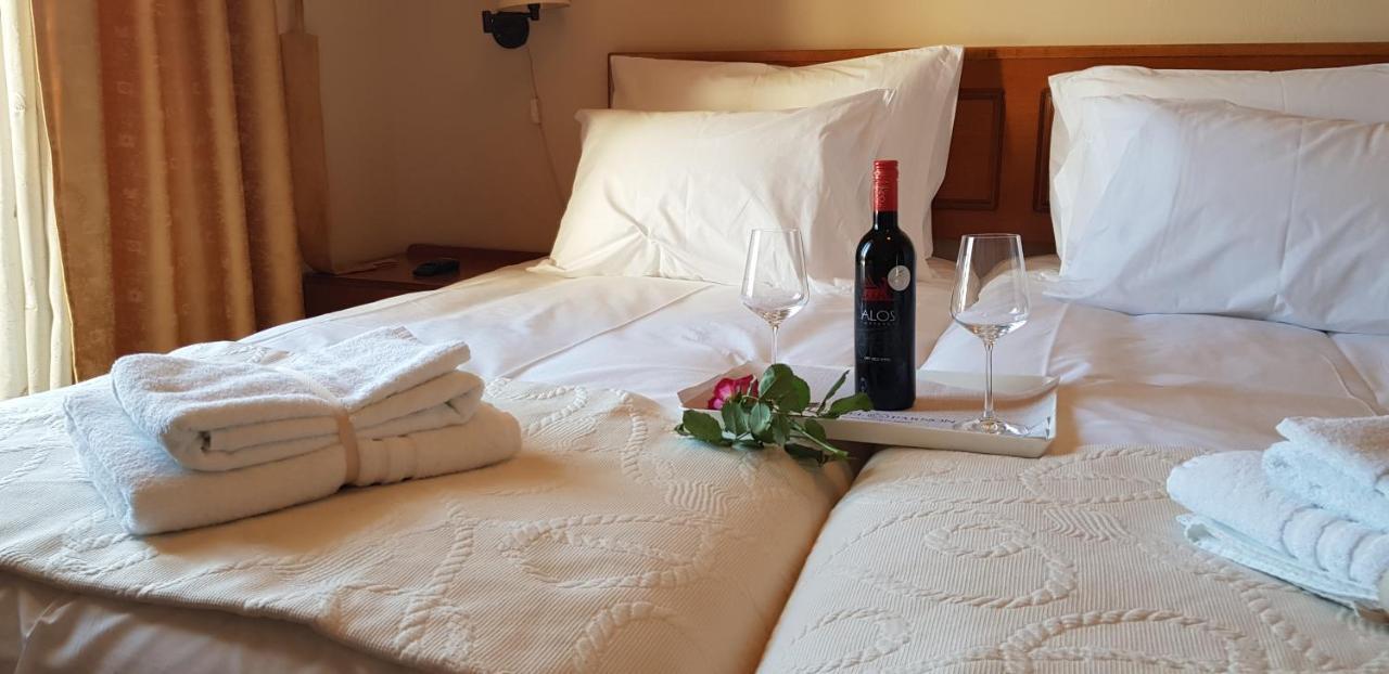 Parnon Hotel Ájosz Pétrosz Kültér fotó
