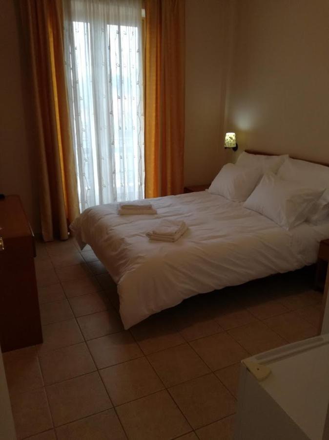 Parnon Hotel Ájosz Pétrosz Kültér fotó